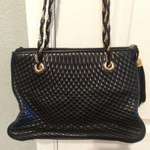 Bally Quilted Black Leather Gold Chain Strap Tassle Tote Purse Shoulder Bag Vtg - Picture 4 of 14